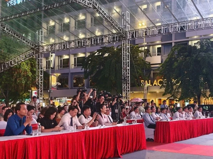 Bế mạc chương trình 'Những ngày Hà Nội tại TP. Hồ Chí Minh' Bế mạc chương trình 'Những ngày Hà Nội tại TP. Hồ Chí Minh'