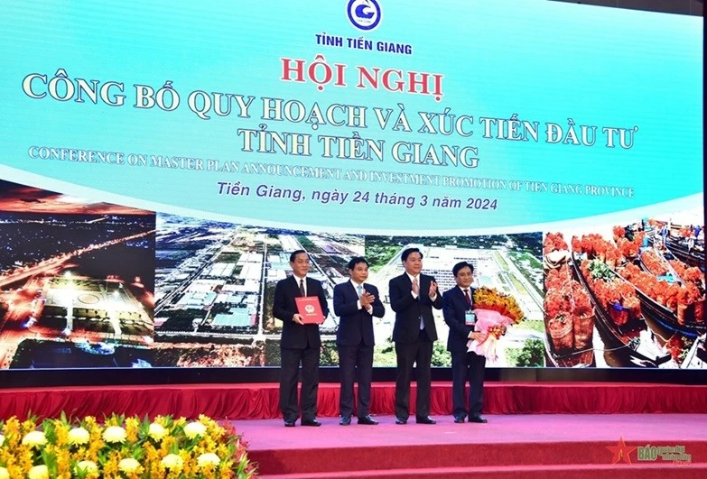 Tiền Giang nhận quyết định phê duyệt Quy hoạch tỉnh Tiền Giang thời kỳ 2021 - 2030, tầm nhìn đến năm 2050 của Thủ tướng Chính phủ Tiền Giang nhận quyết định phê duyệt Quy hoạch tỉnh Tiền Giang thời kỳ 2021 - 2030, tầm nhìn đến năm 2050 của Thủ tướng Chính phủ