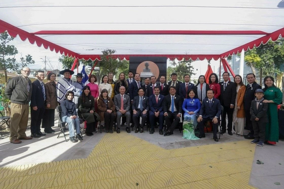 Đại sứ Phạm Trường Giang: Khẳng định vị thế Việt Nam trong chính sách của Chile và đối với các nước Mỹ Latinh Đại sứ Phạm Trường Giang: Khẳng định vị thế Việt Nam trong chính sách của Chile và đối với các nước Mỹ Latinh