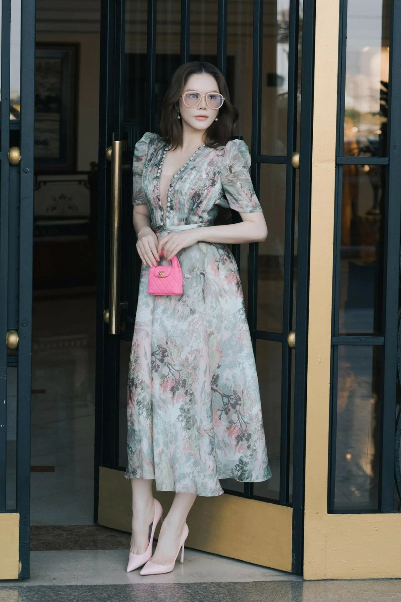 Gợi cảm như Lý Nhã Kỳ Gợi cảm như Lý Nhã Kỳ