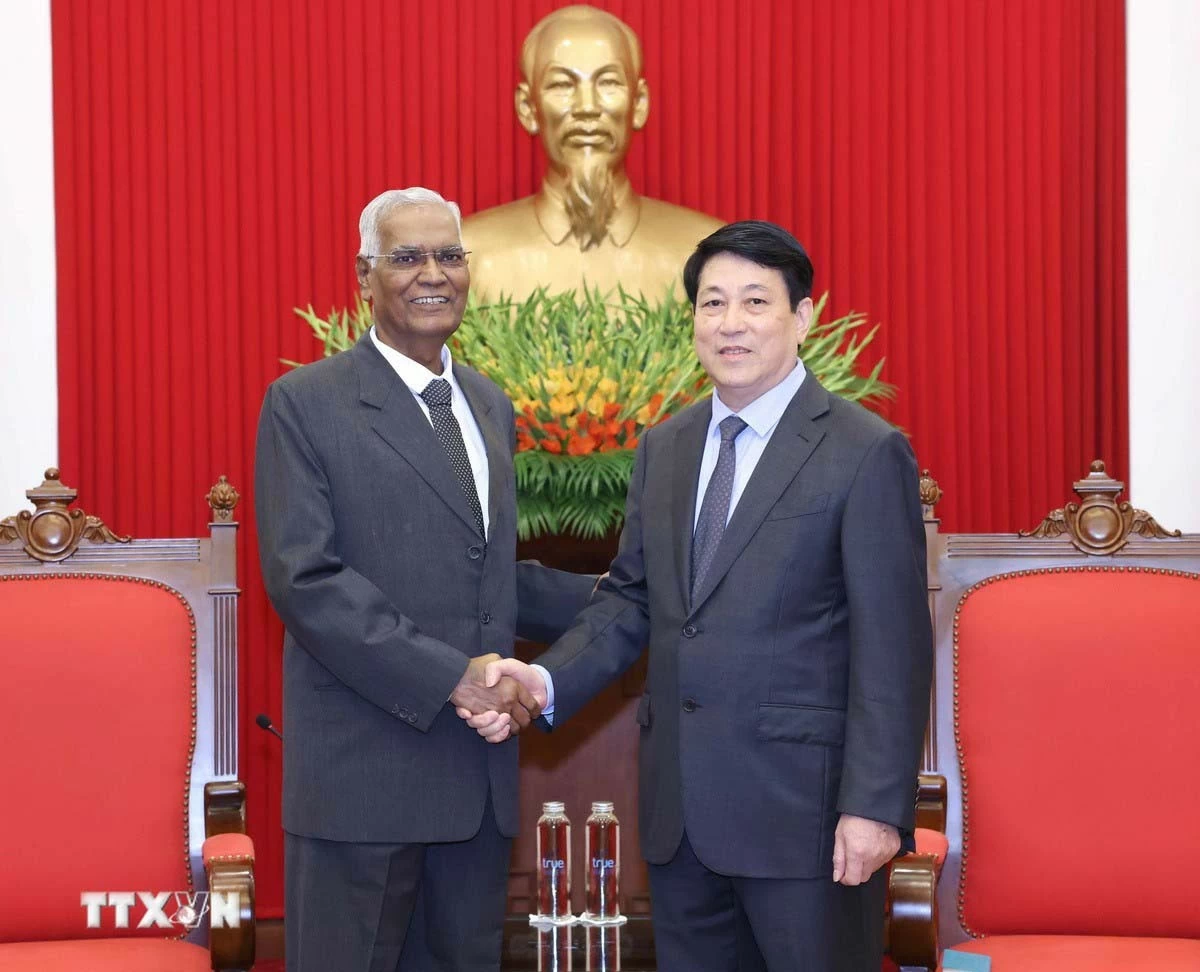 Đảng Cộng sản Ấn Độ luôn quan tâm, theo dõi quá trình xây dựng chủ nghĩa xã hội của Việt Nam Đảng Cộng sản Ấn Độ luôn quan tâm, theo dõi quá trình xây dựng chủ nghĩa xã hội của Việt Nam