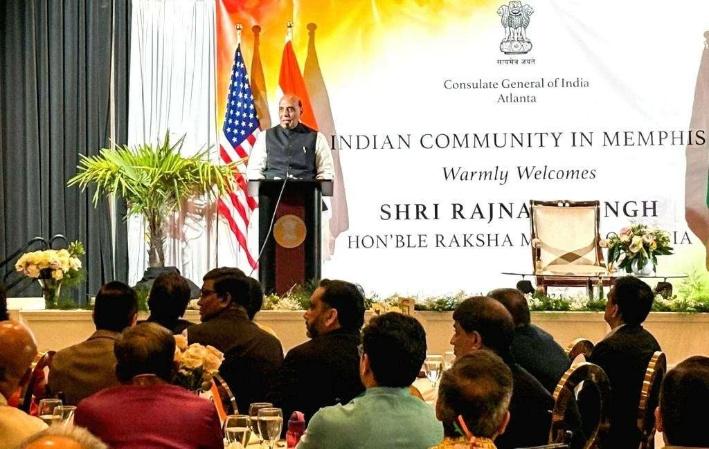 Bộ trưởng Quốc phòng Ấn Độ nói về 'cây cầu sống' kết nối với Mỹ, Thủ tướng Modi điện đàm Tổng thống Biden Bộ trưởng Quốc phòng Ấn Độ nói về 'cây cầu sống' kết nối với Mỹ, Thủ tướng Modi điện đàm Tổng thống Biden