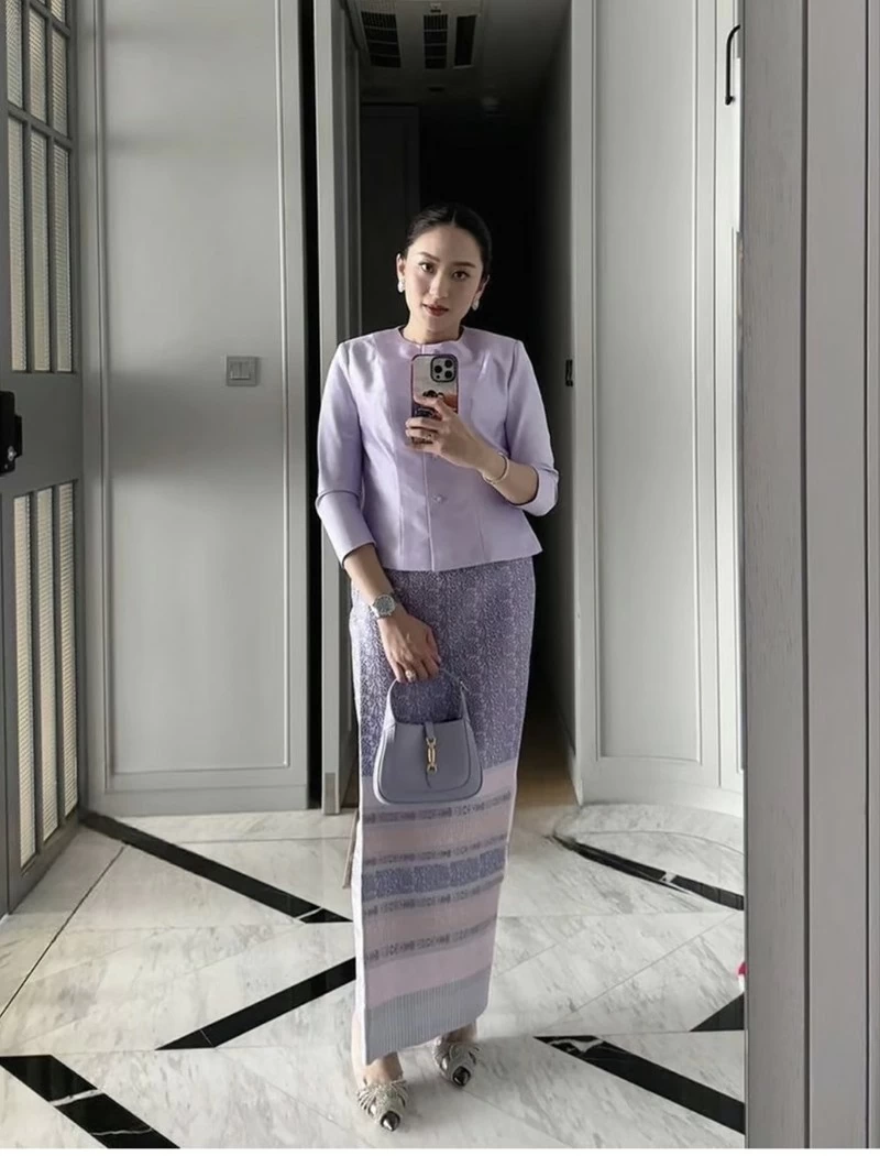 Ngoại giao thời trang: Thủ tướng trẻ của Thái Lan đang viết lại các quy tắc thời trang Ngoại giao thời trang: Thủ tướng trẻ của Thái Lan đang viết lại các quy tắc thời trang