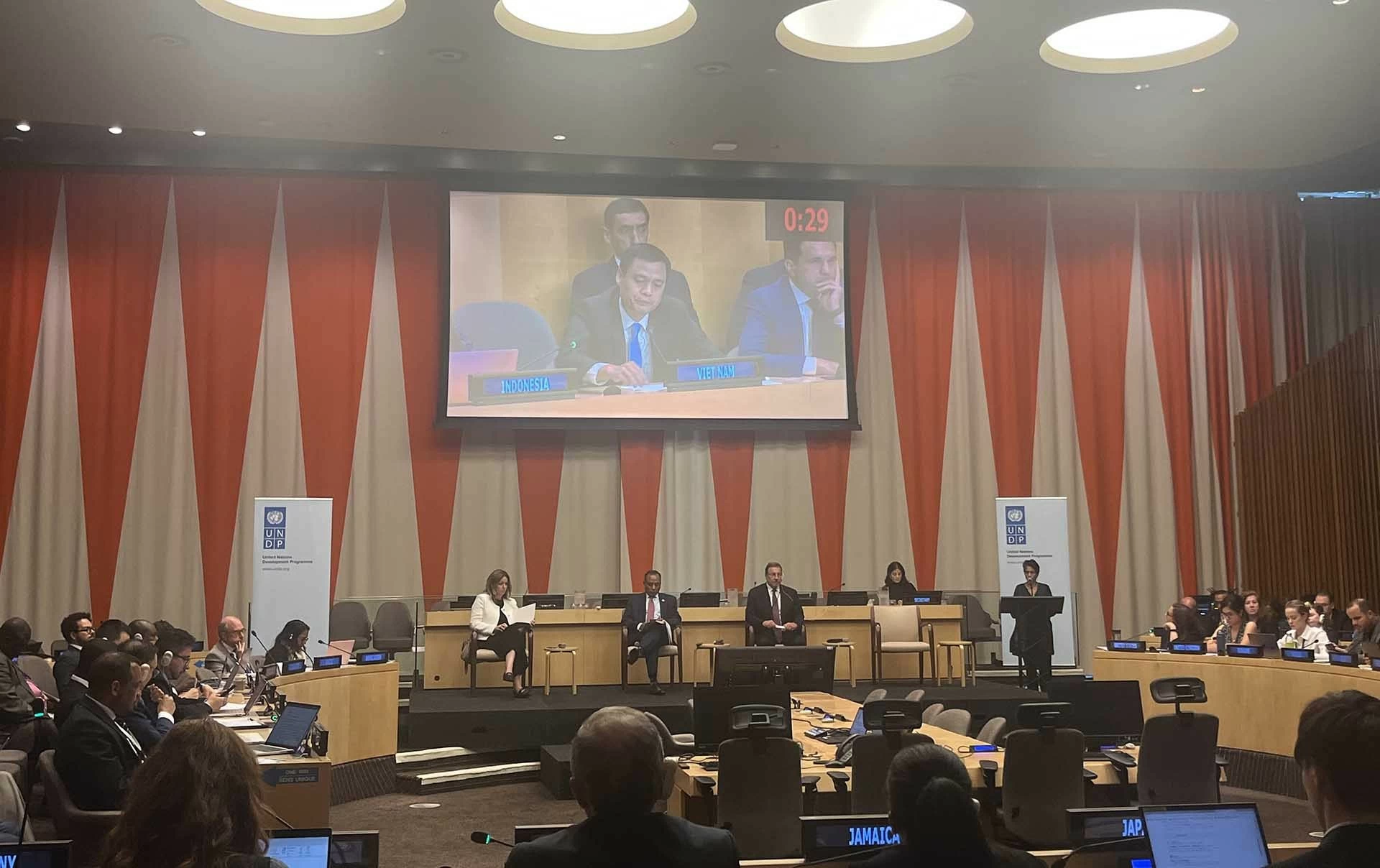 Liên hợp quốc cần tăng cường hỗ trợ các nước đang phát triển trong chuyển đổi năng lượng công bằng Liên hợp quốc cần tăng cường hỗ trợ các nước đang phát triển trong chuyển đổi năng lượng công bằng