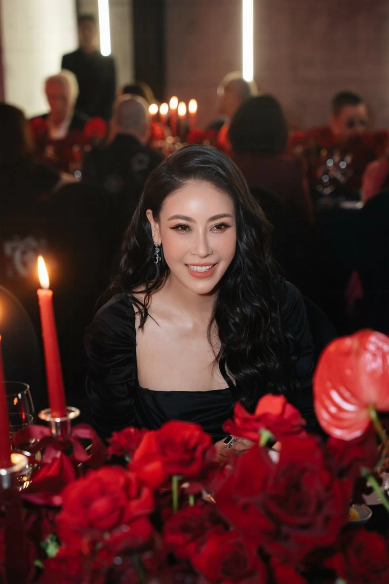 Hoa hậu Hà Kiều Anh Hoa hậu Hà Kiều Anh