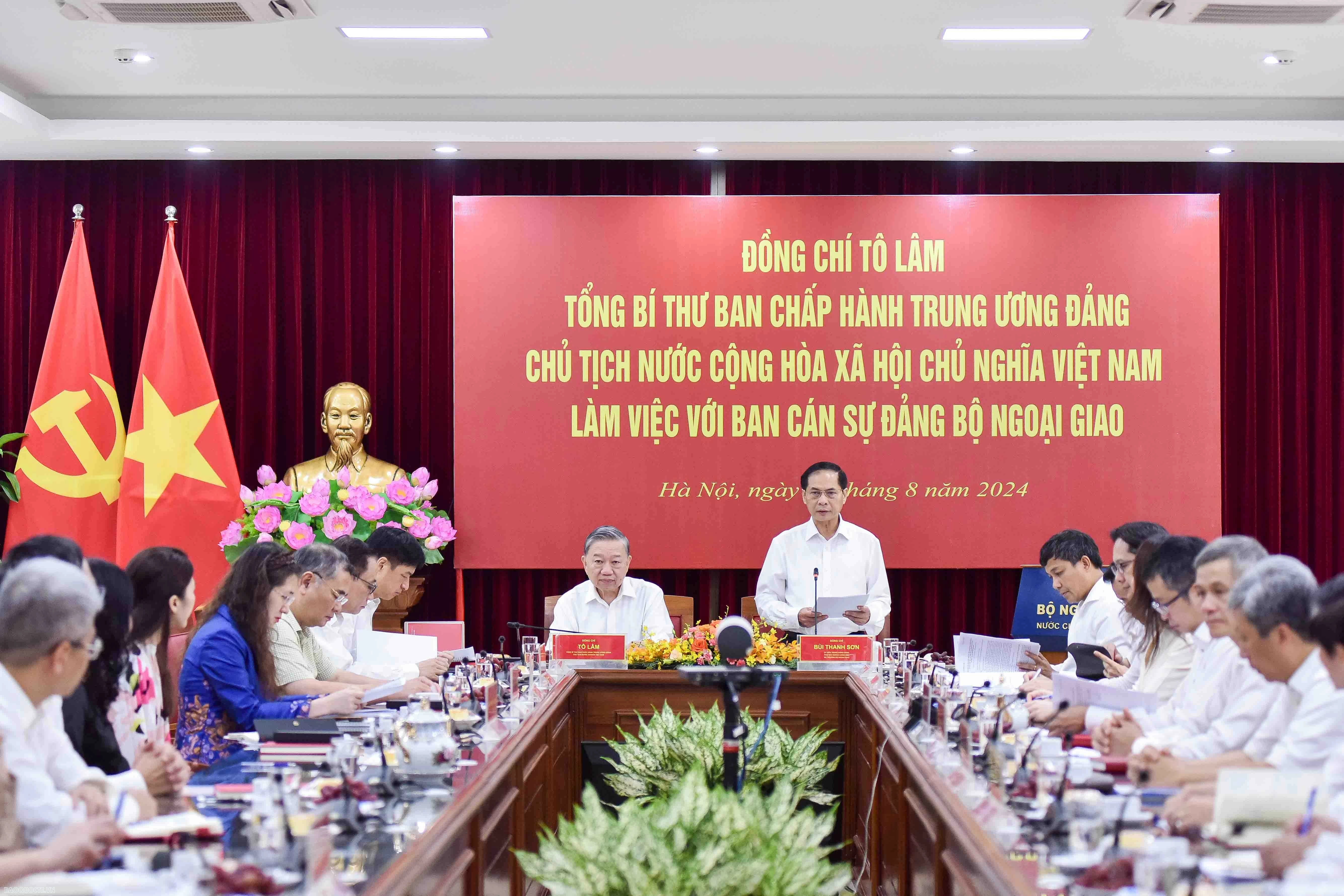 Tổng Bí thư, Chủ tịch nước Tô Lâm làm việc với Ban cán sự đảng Bộ Ngoại giao Tổng Bí thư, Chủ tịch nước: Ngoại giao Việt Nam phải vươn lên những tầm cao mới