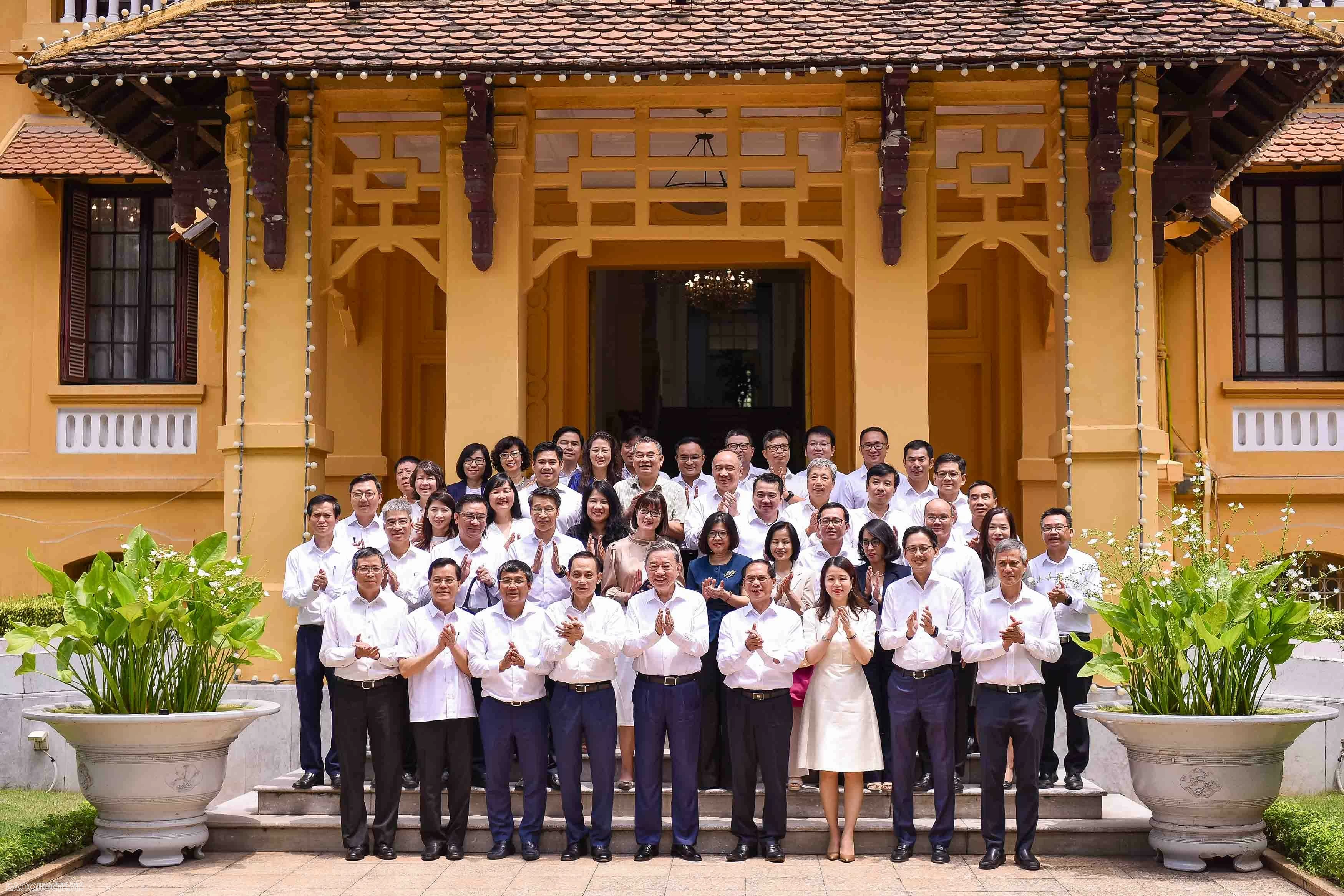 Tổng Bí thư, Chủ tịch nước Tô Lâm làm việc với Ban cán sự đảng Bộ Ngoại giao Tổng Bí thư, Chủ tịch nước Tô Lâm làm việc với Ban cán sự đảng Bộ Ngoại giao