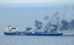 Houthi đồng ý tạm thời ngừng bắn ở Biển Đỏ trước nguy cơ xảy ra vụ tràn dầu lớn nhất lịch sử