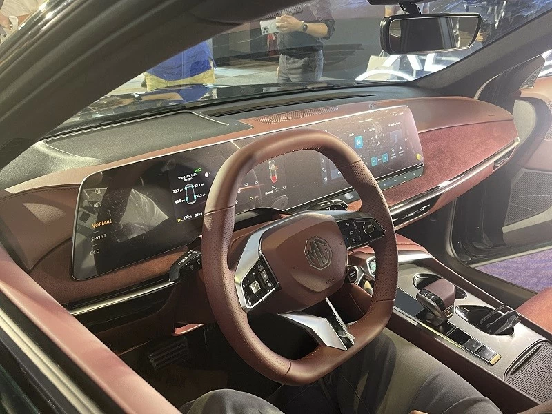 MG7 chính thức ra mắt thị trường Việt Nam, giá từ 738 triệu đồng MG7 chính thức ra mắt thị trường Việt Nam, giá từ 738 triệu đồng