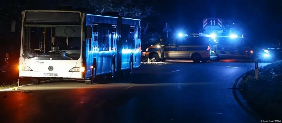 Đức lại xảy ra tấn công bằng dao, thủ phạm là nữ, 3 nạn nhân nguy kịch Đức lại xảy ra tấn công bằng dao, thủ phạm là nữ, 3 nạn nhân nguy kịch