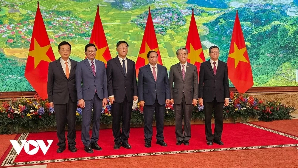 Thủ tướng Phạm Minh Chính tiếp Bí thư Khu ủy Quảng Tây (Trung Quốc) Lưu Ninh. Thủ tướng Phạm Minh Chính tiếp Bí thư Khu ủy Quảng Tây (Trung Quốc) Lưu Ninh.