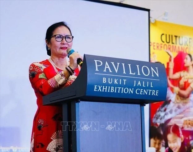 Bà Trần Thị Chang, Chủ tịch Hiệp hội hữu nghị Malaysia - Việt Nam (MVFA) phát biểu khai mạc sự kiện. (Nguồn: TTXVN) Bà Trần Thị Chang, Chủ tịch Hiệp hội hữu nghị Malaysia - Việt Nam (MVFA) phát biểu khai mạc sự kiện. (Nguồn: TTXVN)