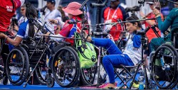 Nữ cung thủ Ấn Độ thi đấu bằng chân gây chấn động tại Paralympic 2024