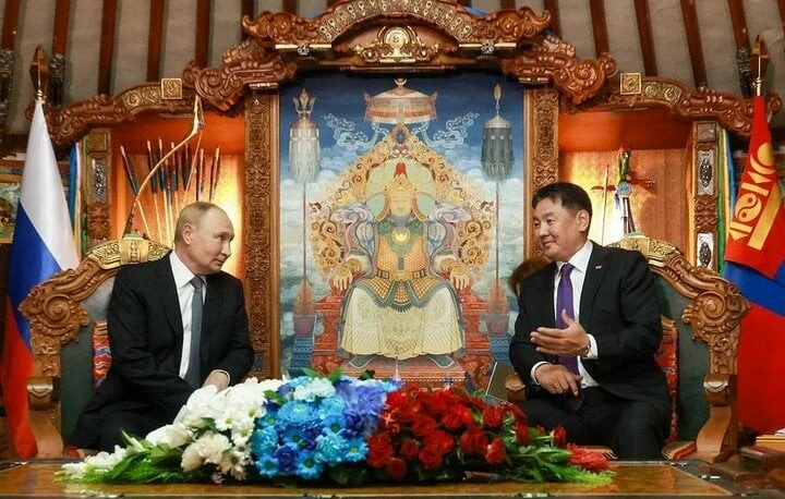 Chẳng màng sự 'sốt ruột' từ Ukraine và Lithuania, Mông Cổ cảm ơn chuyến thăm của Tổng thống Nga Vladimir Putin, khẳng định tình cảm 'son sắt' Chẳng màng sự 'sốt ruột' từ Ukraine và Lithuania, Mông Cổ cảm ơn chuyến thăm của Tổng thống Nga Vladimir Putin, khẳng định tình cảm 'son sắt'