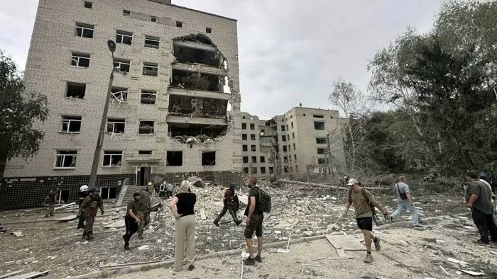 Ukraine: Hàng loạt quan chức cấp cao bất ngờ từ chức, Mỹ lên tiếng khẩn sau tổn thất nặng nề của Kiev ở Poltava Ukraine: Hàng loạt quan chức cấp cao bất ngờ từ chức, Mỹ lên tiếng khẩn sau tổn thất nặng nề của Kiev ở Poltava