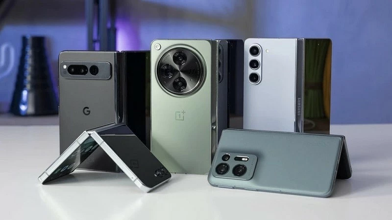 Samsung lần đầu mất ngôi vương smartphone màn hình gập vào tay của Huawei Samsung lần đầu mất ngôi vương smartphone màn hình gập vào tay của Huawei