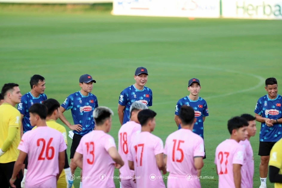 Nhận định Việt Nam vs Nga: 20h00 ngày 5/9, sân Mỹ Đình, giao hữu quốc tế LPBank Cup 2024 Nhận định Việt Nam vs Nga: 20h00 ngày 5/9, sân Mỹ Đình, giao hữu quốc tế LPBank Cup 2024