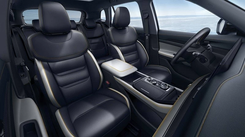 Ford Territory Sport chính thức ra mắt tại Việt Nam, giá 909 triệu đồng Ford Territory Sport chính thức ra mắt tại Việt Nam, giá 909 triệu đồng