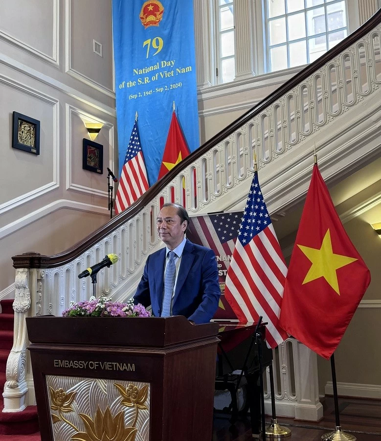 Đại sứ quán Việt Nam tại Mỹ trang trọng kỷ niệm 79 năm Quốc khánh 2/9 Đại sứ quán Việt Nam tại Mỹ trang trọng kỷ niệm 79 năm Quốc khánh 2/9