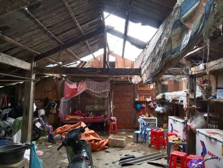 Hình ảnh đổ nát khi bão số 3 càn quét các địa phương phía Bắc Hình ảnh đổ nát khi bão số 3 càn quét các địa phương phía Bắc