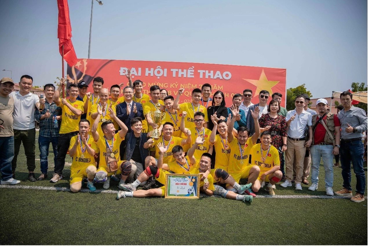 Sôi nổi các hoạt động kỷ niệm chào mừng Quốc khánh Việt Nam tại Angola Tháo gỡ khó khăn cho cộng đồng người Việt, khai phá tiềm năng hợp tác thực chất ở Angola