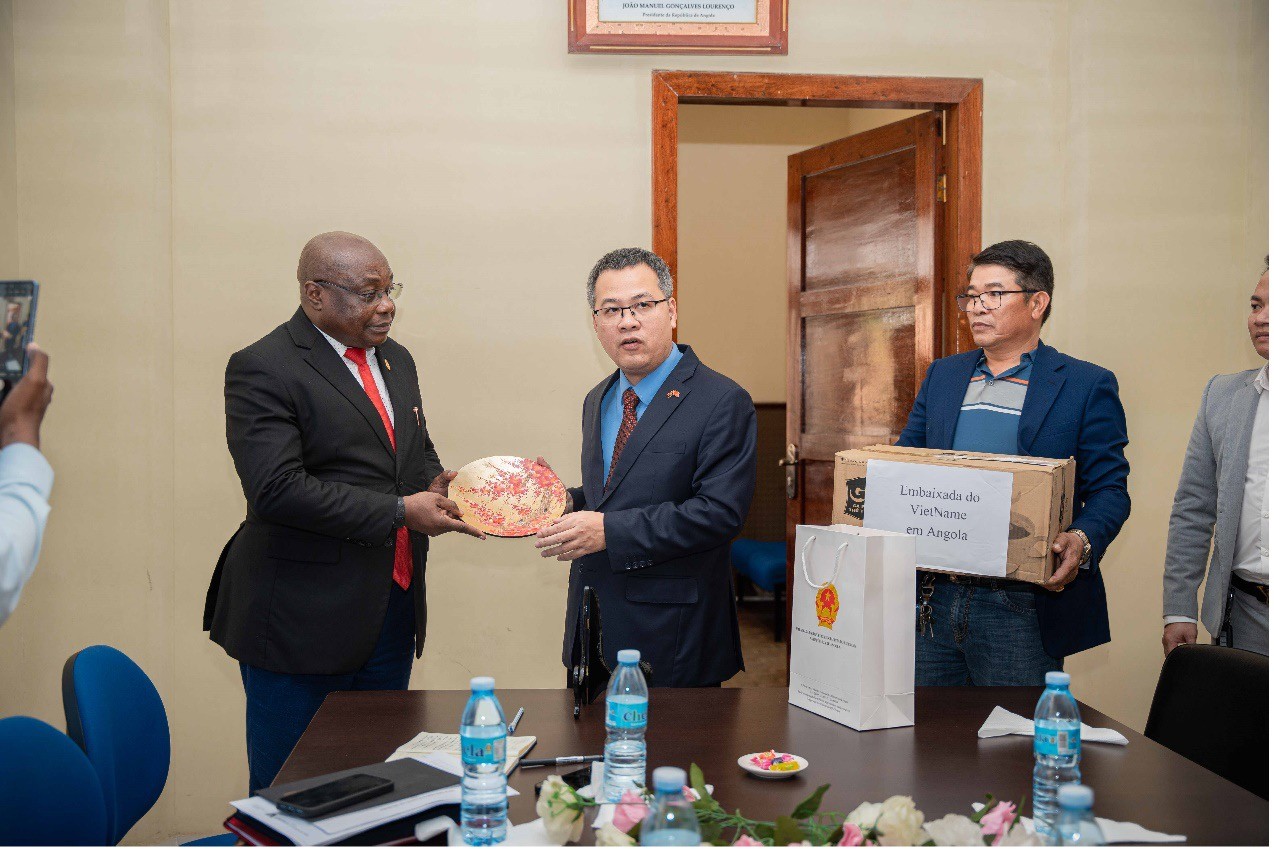 Sôi nổi các hoạt động kỷ niệm chào mừng Quốc khánh Việt Nam tại Angola