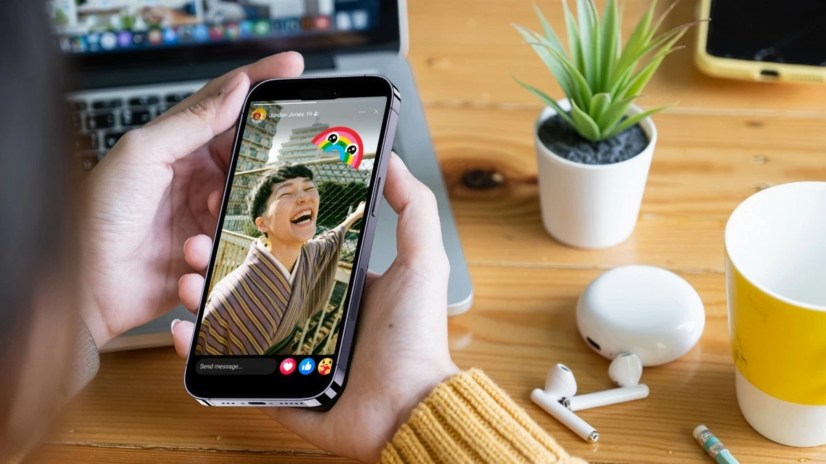 Cách đăng nhiều ảnh trên cùng 1 story Facebook đơn giản Cách đăng nhiều ảnh trên cùng 1 story Facebook đơn giản