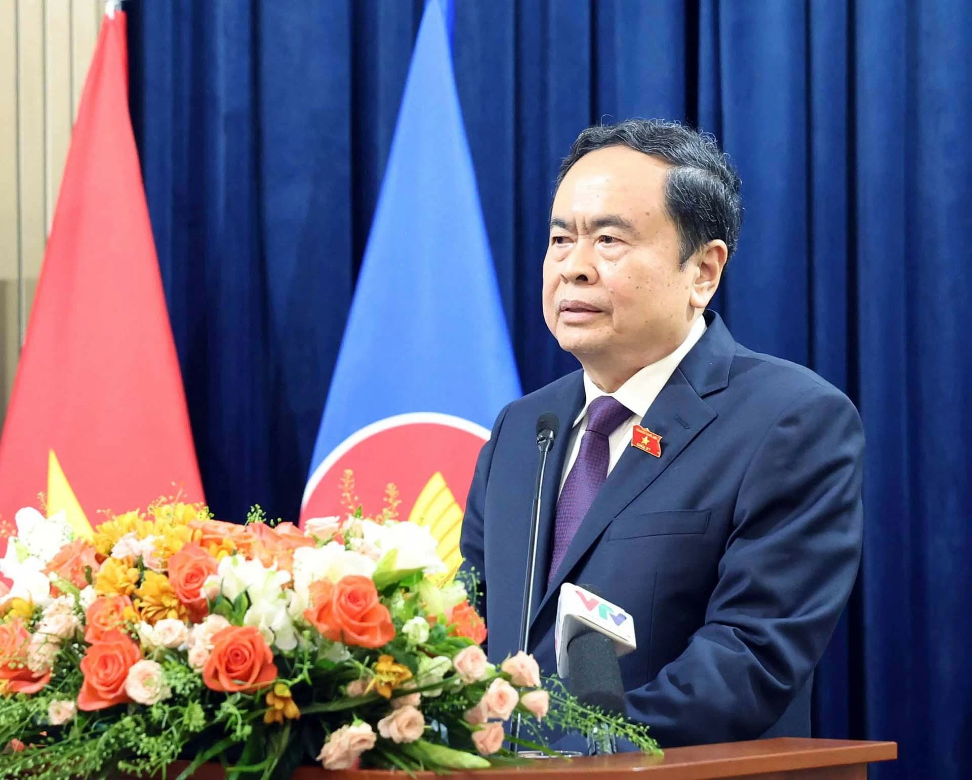 Chủ tịch Quốc hội gặp gỡ cộng đồng người Việt Nam tại Liên bang Nga Chủ tịch Quốc hội gặp gỡ cộng đồng người Việt Nam tại Liên bang Nga