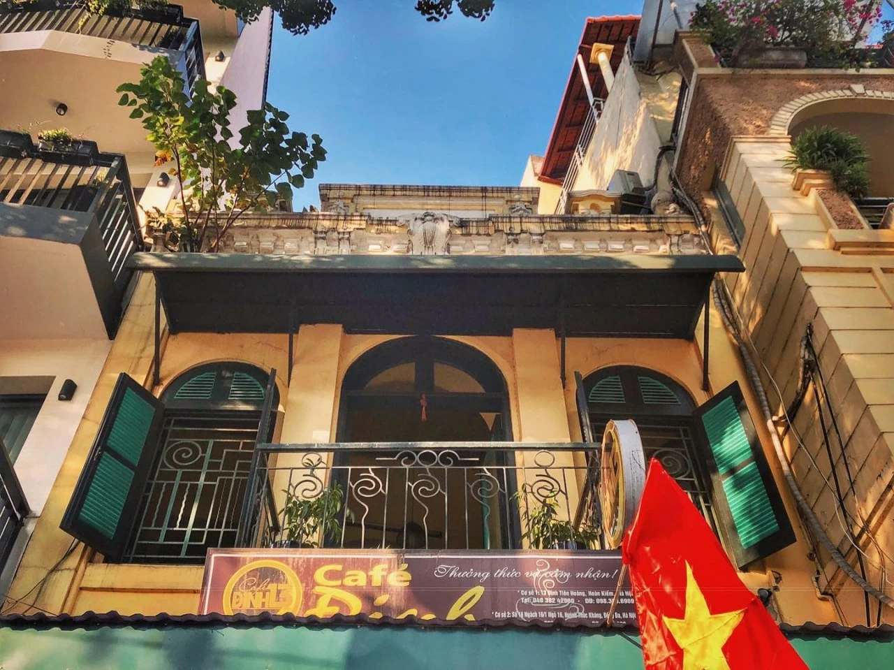 Cà phê Hà Nội dưới góc nhìn của du khách nước ngoài Cà phê Hà Nội dưới góc nhìn của du khách nước ngoài