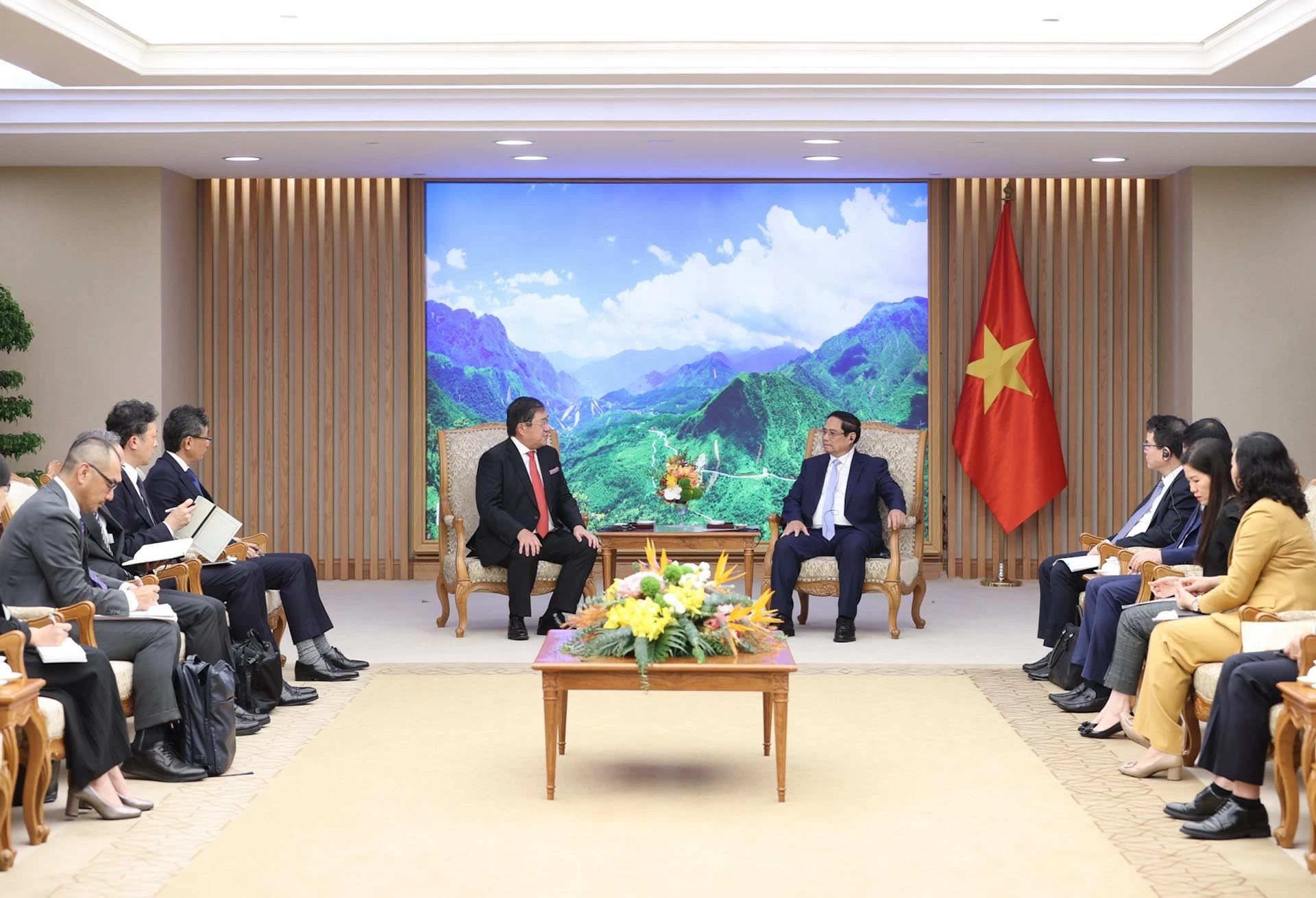 Việt Nam cam kết hỗ trợ, tạo mọi điều kiện thuận lợi cho các doanh nghiệp Nhật Bản Việt Nam cam kết hỗ trợ, tạo mọi điều kiện thuận lợi cho các doanh nghiệp Nhật Bản