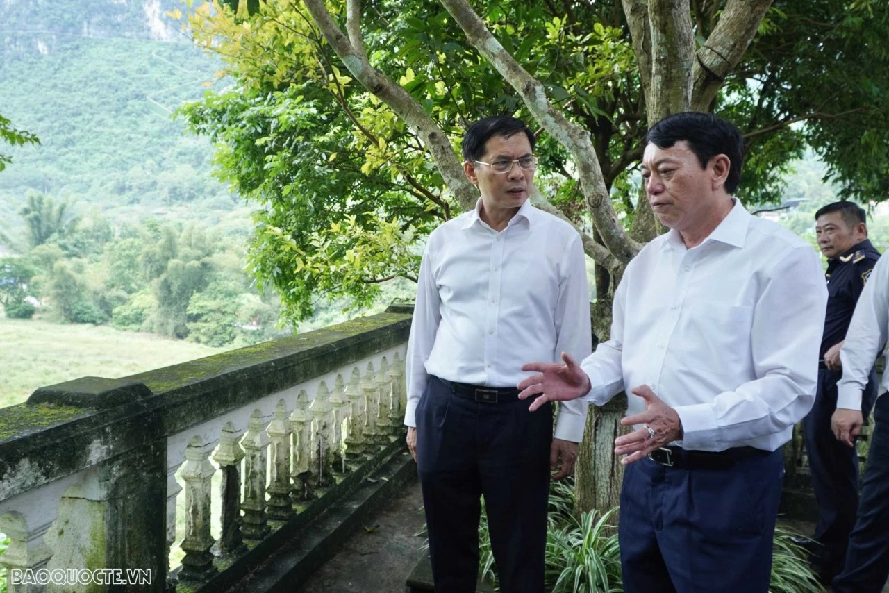 Đẩy mạnh công tác đối ngoại biên phòng và hợp tác biên giới Đẩy mạnh công tác đối ngoại biên phòng và hợp tác biên giới