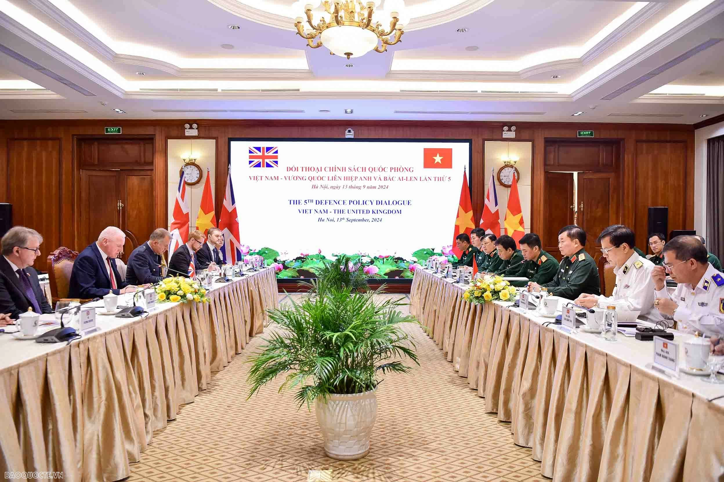 Anh mong muốn thúc đẩy hợp tác quốc phòng với Việt Nam vì lợi ích 2 nước Anh mong muốn thúc đẩy hợp tác quốc phòng với Việt Nam vì lợi ích 2 nước