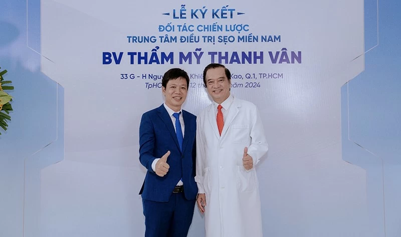 Ông Mai Xuân Dưỡng và TS. BS Nguyễn Thanh Vân – GĐ Bệnh viện Thẩm mỹ Thanh Vân Ông Mai Xuân Dưỡng và TS. BS Nguyễn Thanh Vân – GĐ Bệnh viện Thẩm mỹ Thanh Vân