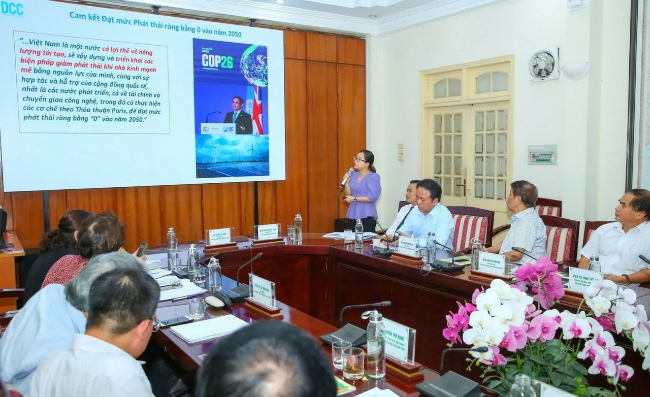 Giảm phát thải khí nhà kính trong chăn nuôi hướng tới mục tiêu Net Zero Giảm phát thải khí nhà kính trong chăn nuôi hướng tới mục tiêu Net Zero