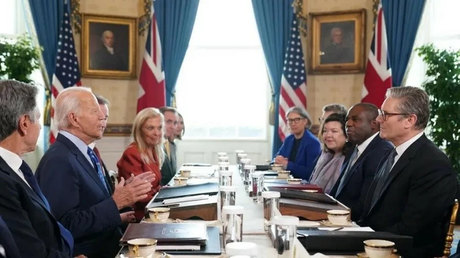 Tổng thống Mỹ gặp Thủ tướng Anh: Chẳng có quyết định 'cởi trói' cho Ukraine, ông Biden nói 'không nghĩ nhiều về Tổng thống Nga' Tổng thống Mỹ gặp Thủ tướng Anh: Chẳng có quyết định 'cởi trói' cho Ukraine, ông Biden nói 'không nghĩ nhiều về Tổng thống Nga'