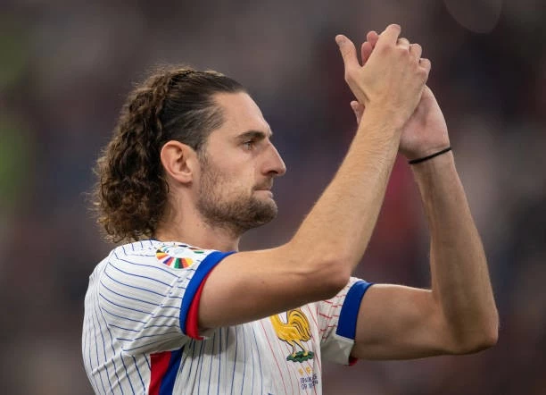 XONG! Adrien Rabiot chốt bến đỗ mới nhưng không phải MU MU từ chối ký hợp đồng, Adrien Rabiot chốt bến đỗ mới
