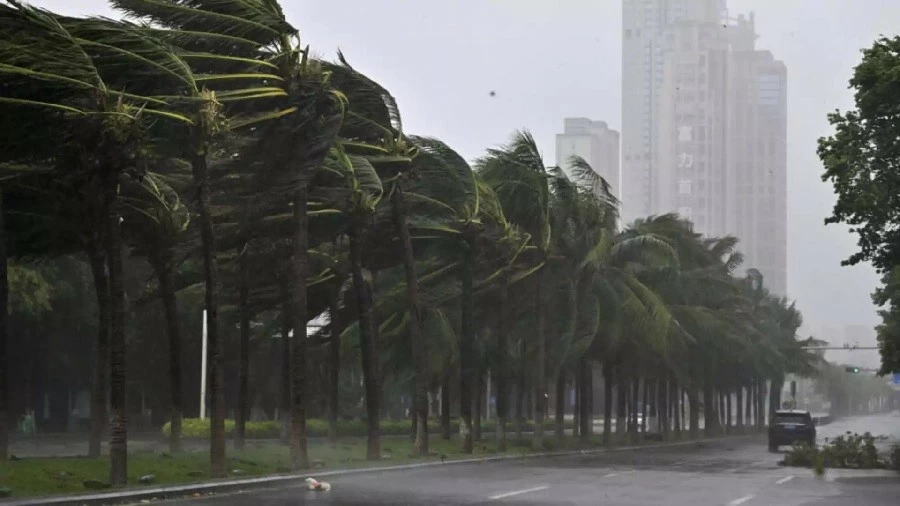 Trung Quốc: 'Quái vật' Benbinca tấn công vào Thượng Hải, sức tàn phá khủng khiếp của cơn bão mạnh nhất trong 75 năm vào thành phố 25 triệu dân ra sao? Trung Quốc: 'Quái vật' Benbinca tấn công vào Thượng Hải, sức tàn phá khủng khiếp của cơn bão mạnh nhất trong 75 năm vào thành phố 25 triệu dân ra sao?