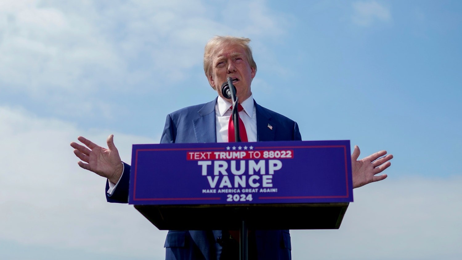 vu am sat hut ong trump lieu co nghi pham thu 2 nga canh bao choi dao co ngay dut tay ukraine bay to gi