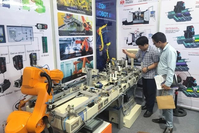 Sắp diễn ra Hội chợ sản phẩm công nghiệp trong các khu công nghiệp Hà Nội Sắp diễn ra Hội chợ sản phẩm công nghiệp trong các khu công nghiệp Hà Nội
