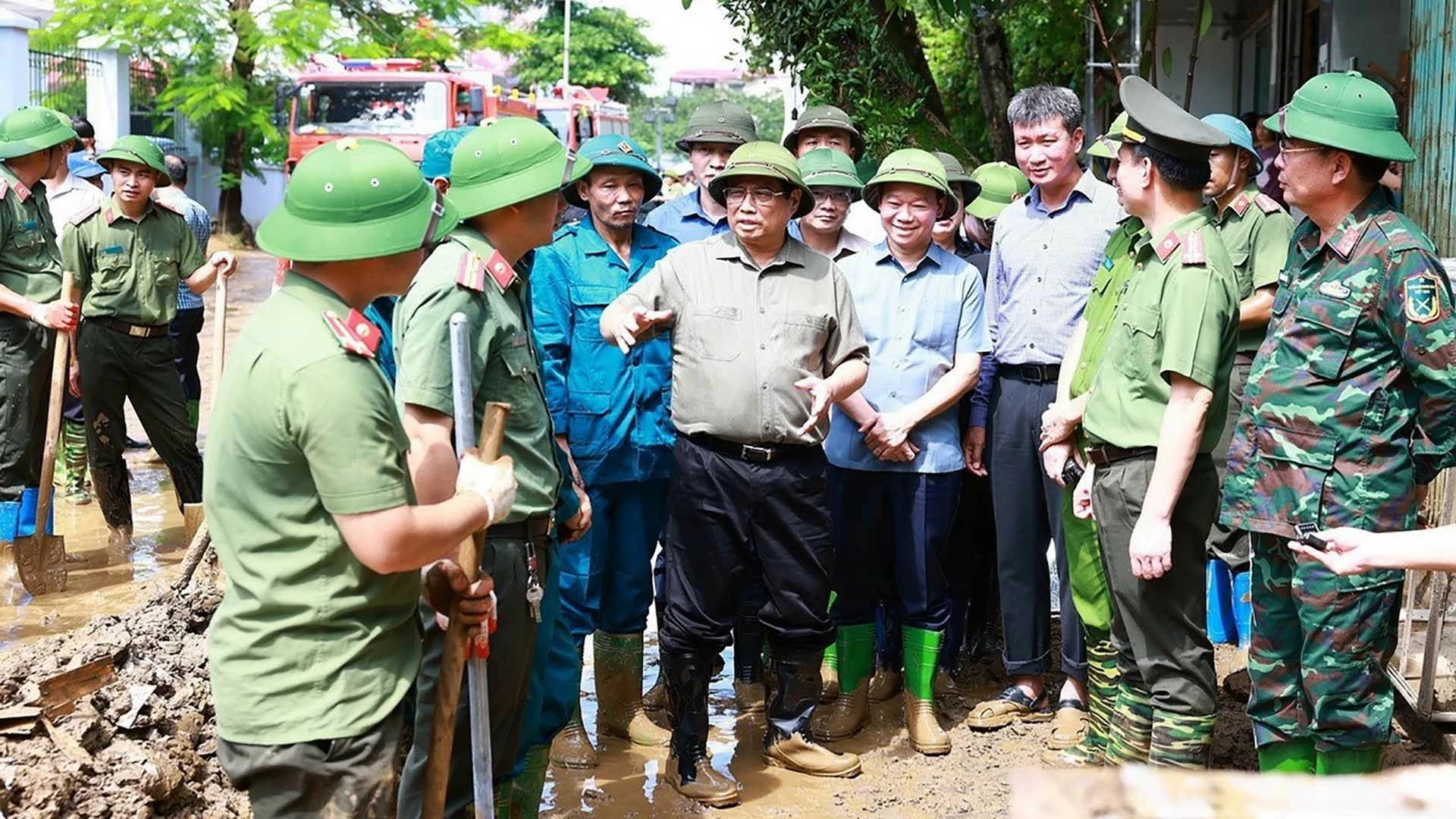 Bảo vệ người dân trước thiên tai, thảm họa Bảo vệ người dân trước thiên tai, thảm họa
