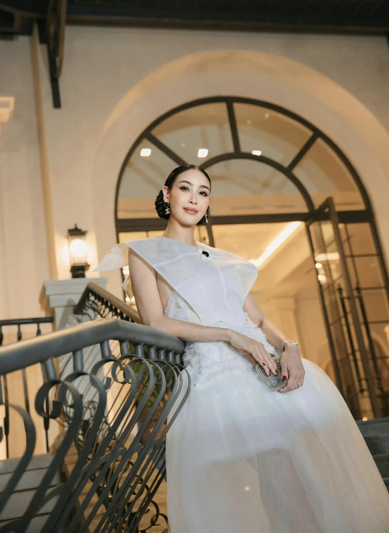 Hoa hậu Hà Kiều Anh Hoa hậu Hà Kiều Anh hạnh phúc viên mãn tuổi 48