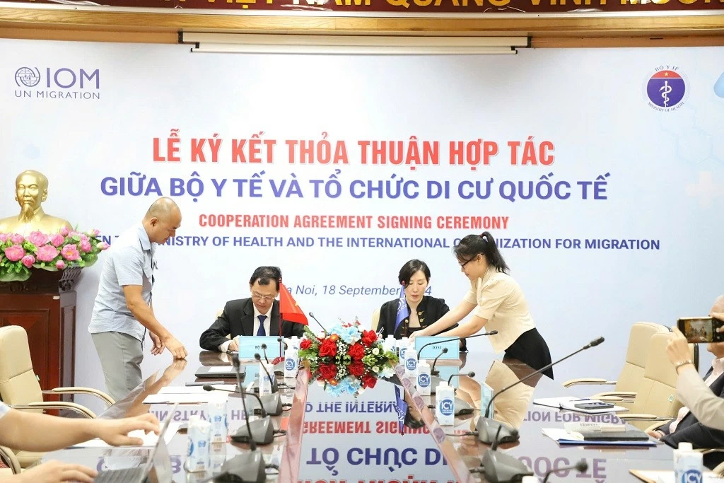 IOM và Bộ Y tế thiết lập quan hệ đối tác mới nhằm nâng cao sức khỏe và chất lượng cuộc sống cho người di cư IOM và Bộ Y tế thiết lập quan hệ đối tác mới nhằm nâng cao sức khỏe và chất lượng cuộc sống cho người di cư