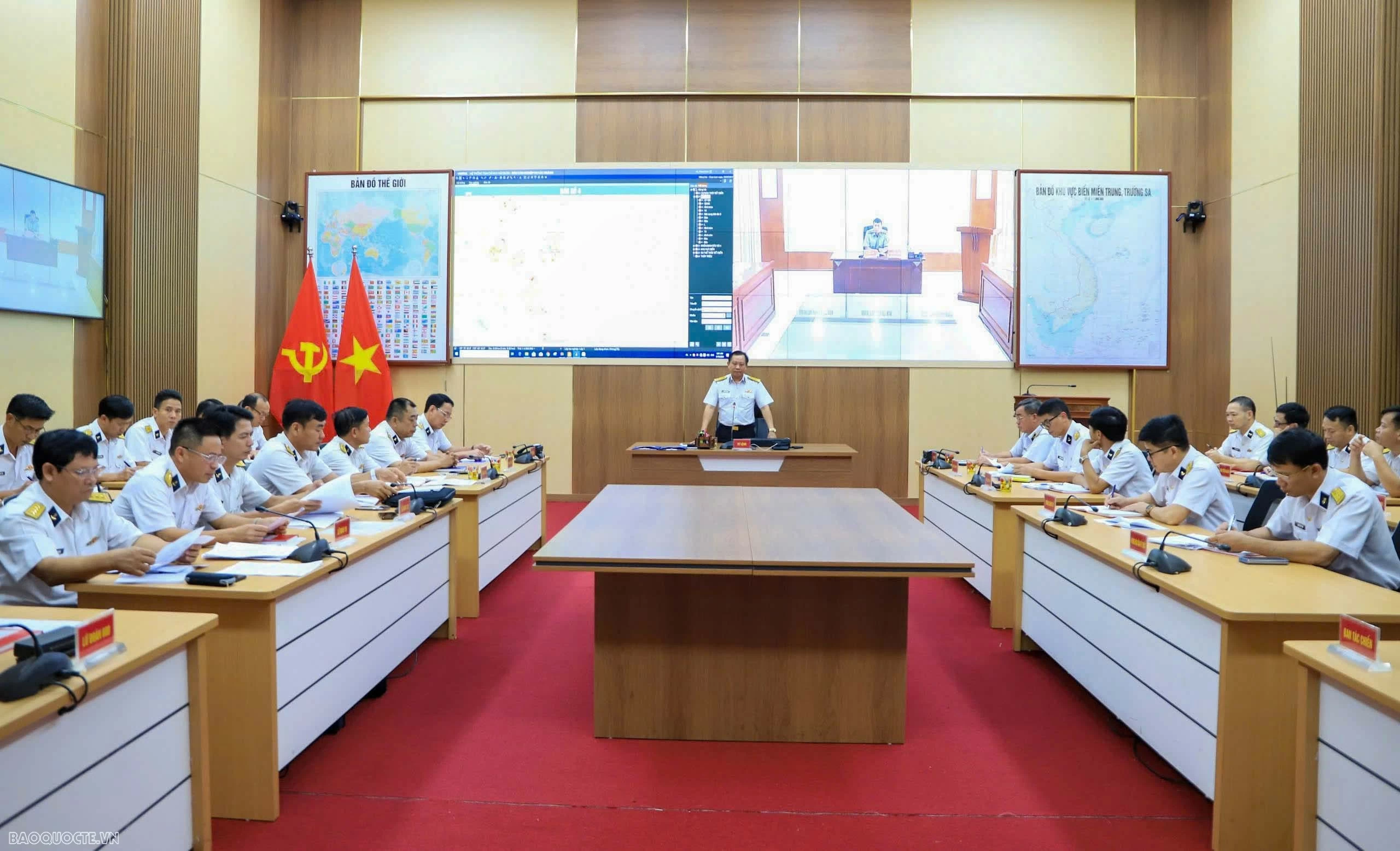 Cán bộ, chiến sĩ Vùng 3 Hải quân duy trì lực lượng, phương tiện trực sẵn sàng ứng phó cơn bão số 4 Cán bộ, chiến sĩ Vùng 3 Hải quân duy trì lực lượng, phương tiện trực sẵn sàng ứng phó cơn bão số 4