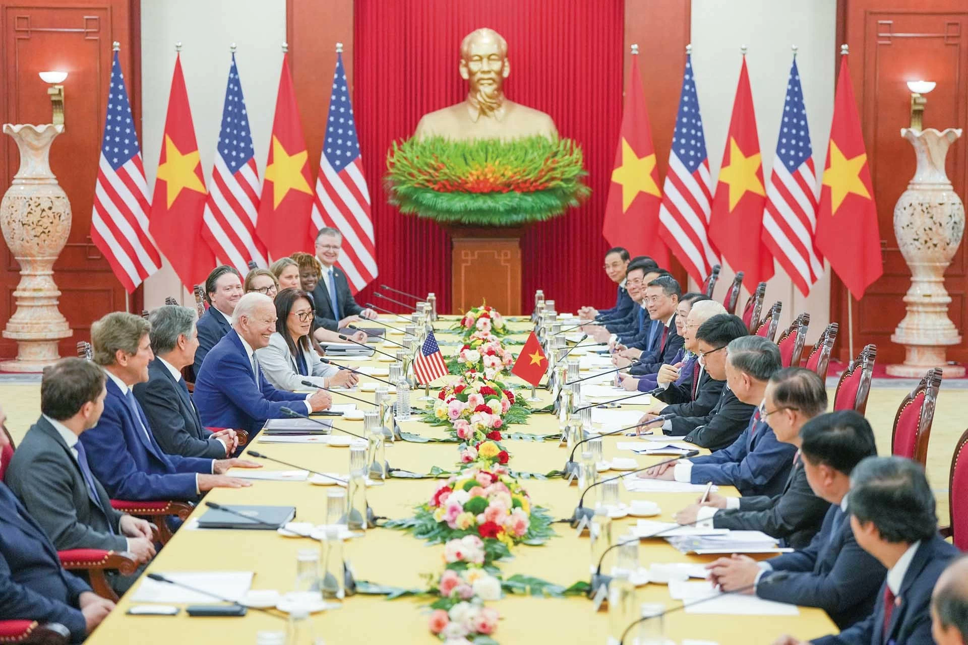 Quan hệ Việt Nam-Hoa Kỳ: Củng cố đà tiến lên, bện mối tơ tình bạn Quan hệ Việt Nam-Hoa Kỳ: Củng cố đà tiến lên, bện mối tơ tình bạn