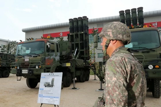 Tên lửa Thiên cung-II được trưng bày tại một căn cứ quân sự ở Pohang, Hàn Quốc vào năm 2023. (Nguồn: Yonhap) Tên lửa Thiên cung-II được trưng bày tại một căn cứ quân sự ở Pohang, Hàn Quốc vào năm 2023. (Nguồn: Yonhap)
