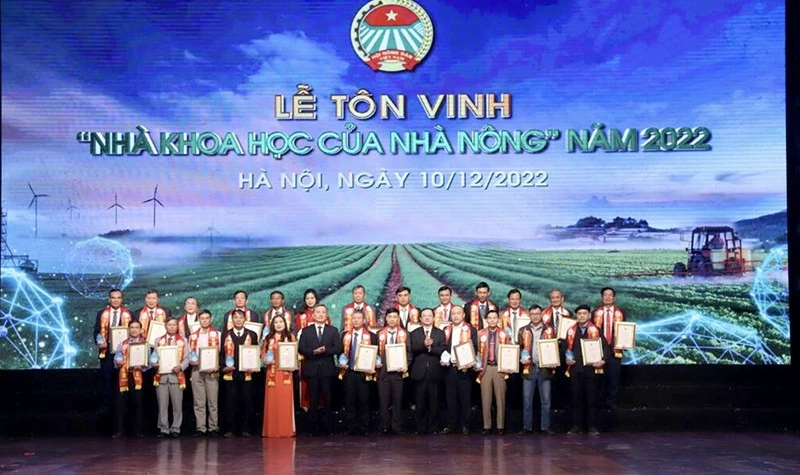 Công bố 56 'Nhà Khoa học của Nhà nông' lần thứ V năm 2024 Công bố 56 'Nhà Khoa học của Nhà nông' lần thứ V năm 2024