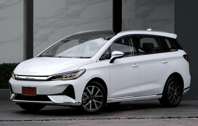 Đại lý nhận cọc xe điện BYD M6, dự kiến ra mắt khách hàng Việt vào tháng 10/2024 Đại lý nhận cọc xe điện BYD M6, dự kiến ra mắt khách hàng Việt vào tháng 10/2024