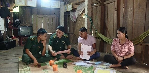 Dòng máu Việt-Lào hòa quyện, nuôi dưỡng nghĩa tình hai bờ biên giới Dòng máu Việt-Lào hòa quyện, nuôi dưỡng nghĩa tình hai bờ biên giới