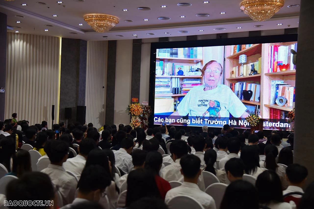 Kỷ niệm 25 năm ‘hành trình gieo hạt’ học bổng Vallet Kỷ niệm 25 năm ‘hành trình gieo hạt’ học bổng Vallet