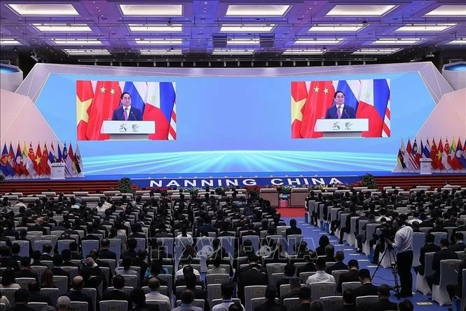 Phó Thủ tướng Hồ Đức Phớc dự Hội chợ Trung Quốc-ASEAN và Hội nghị Thượng đỉnh thương mại-đầu tư Trung Quốc-ASEAN Phó Thủ tướng Hồ Đức Phớc dự Hội chợ Trung Quốc-ASEAN và Hội nghị thượng đỉnh Thương mại và đầu tư Trung Quốc-ASEAN